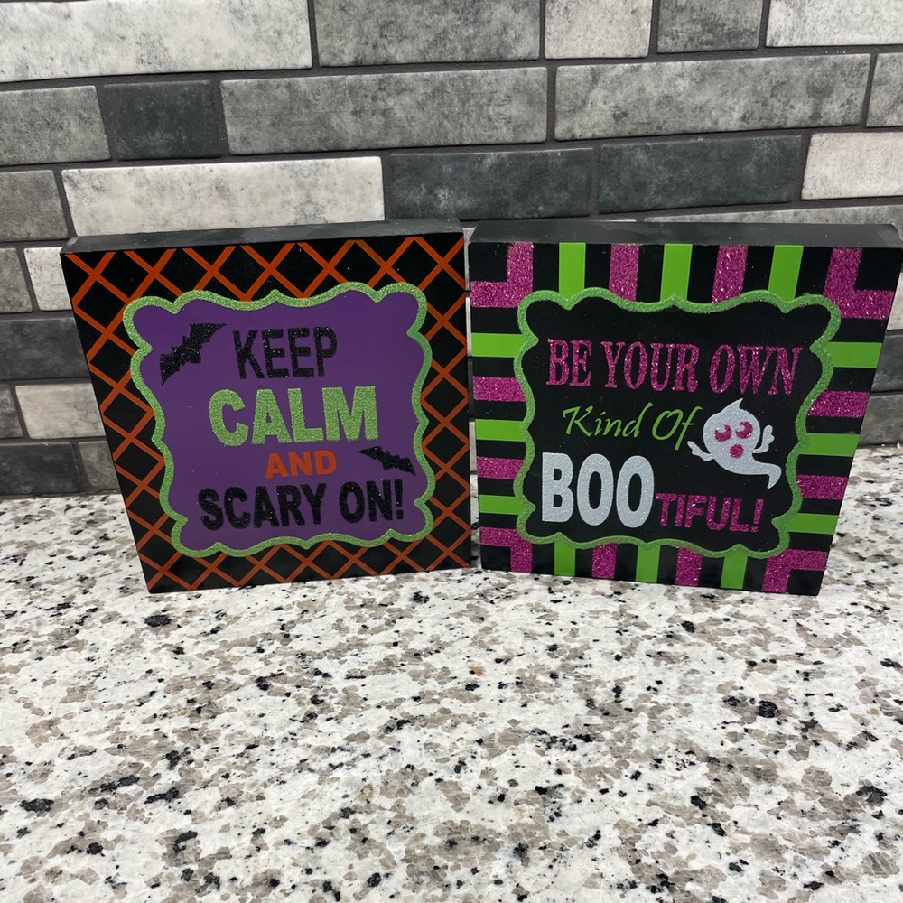 Halloween decorations, pair of wooden signs